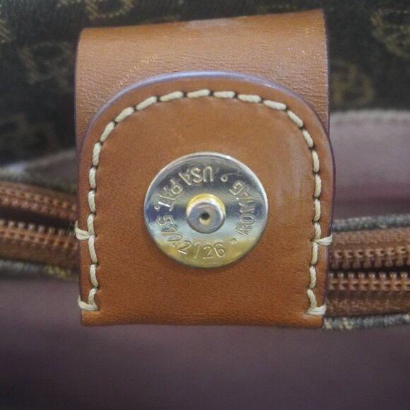 Classic Vintage Dooney & Bourke Monogram Tote - Excellent Condition! - Picture 7 of 16
